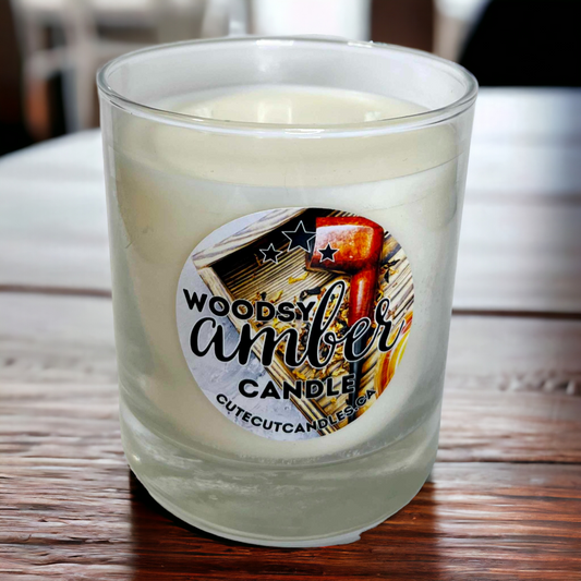 Woodsy Amber || Classic Candle